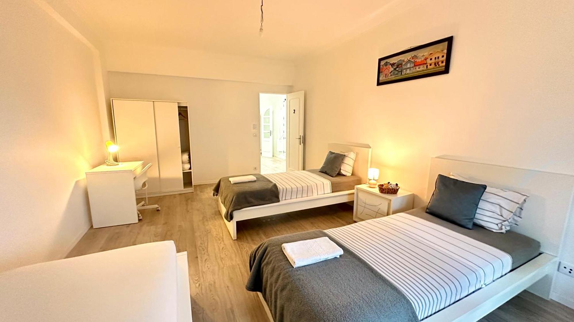 Room Alvalade Lisbona Esterno foto